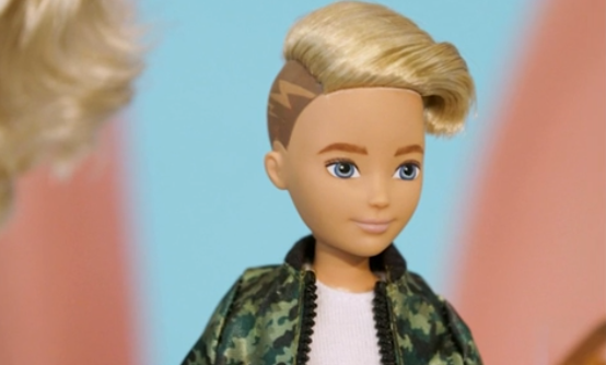 MATTEL lanza su primera línea de muñecas de género neutro